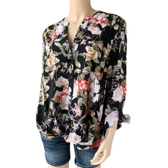 🌸New🌸 Women’s Roll Up Sleeves Blouse Top L INC - Picture 11 of 12